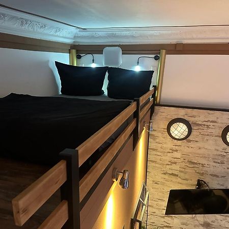 Einzigartige Ferienwohnung Bunt Wie Berlin Exterior foto