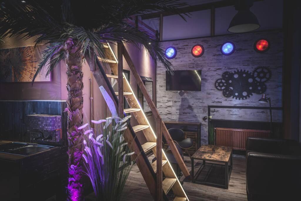Einzigartige Ferienwohnung Bunt Wie Berlin Exterior foto